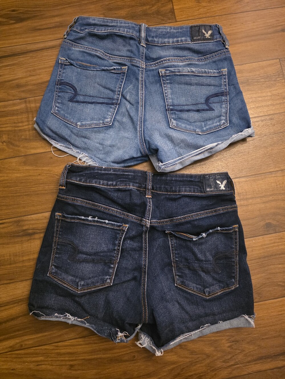 American Eagle Super Stretch Midi Shorts - Picture 2 of 6